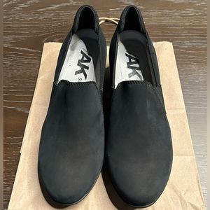 AK Sport Black Wedge Heels